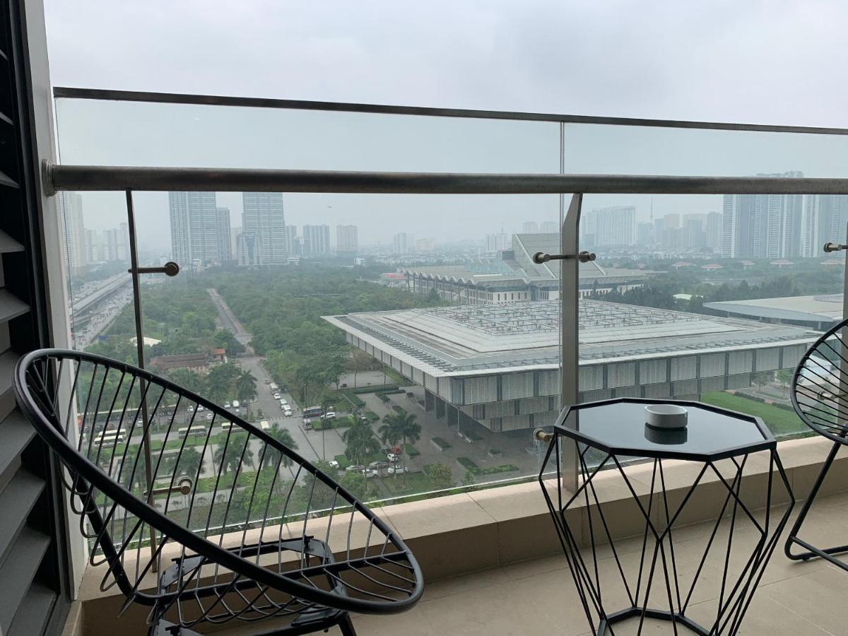 Aspaces Serviced Apartments - Vinhomes West Point Ханой Екстериор снимка