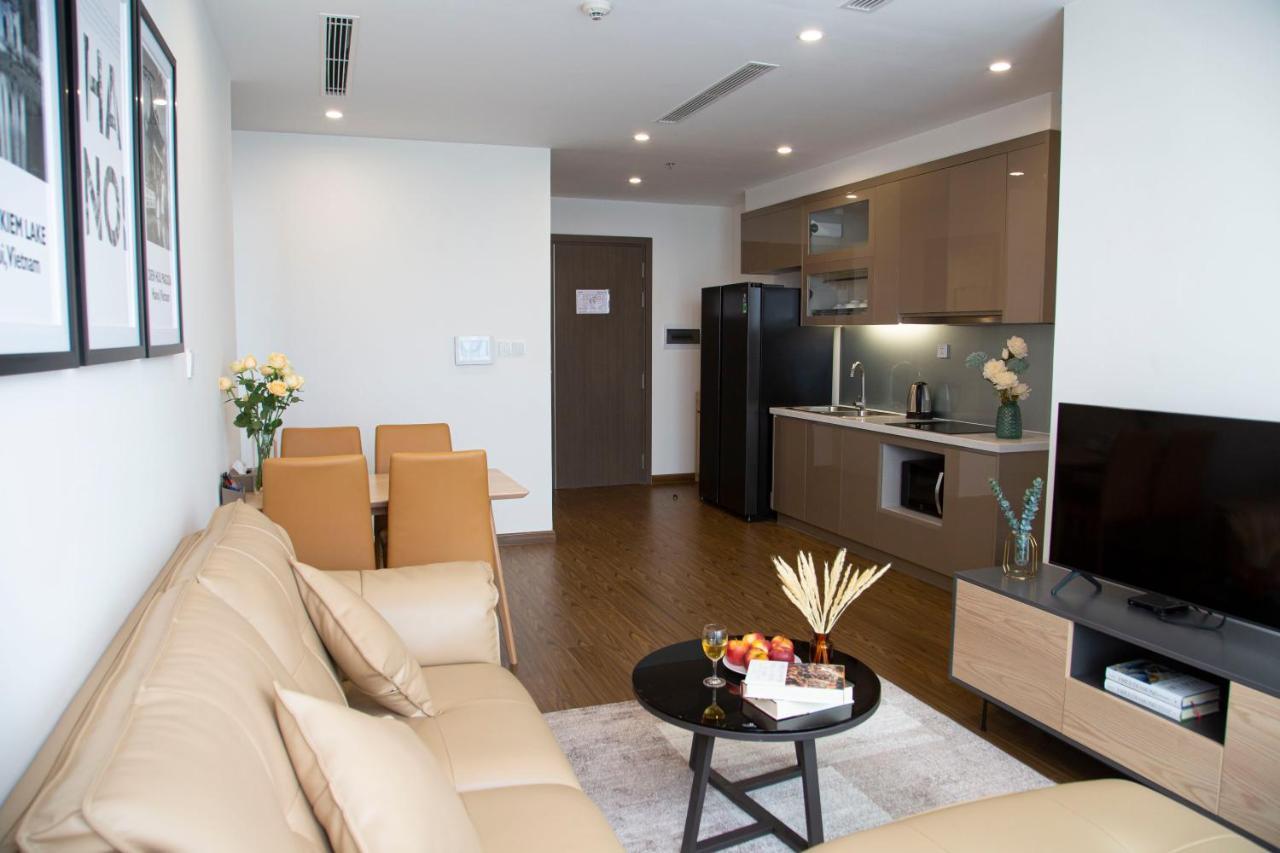 Aspaces Serviced Apartments - Vinhomes West Point Ханой Екстериор снимка