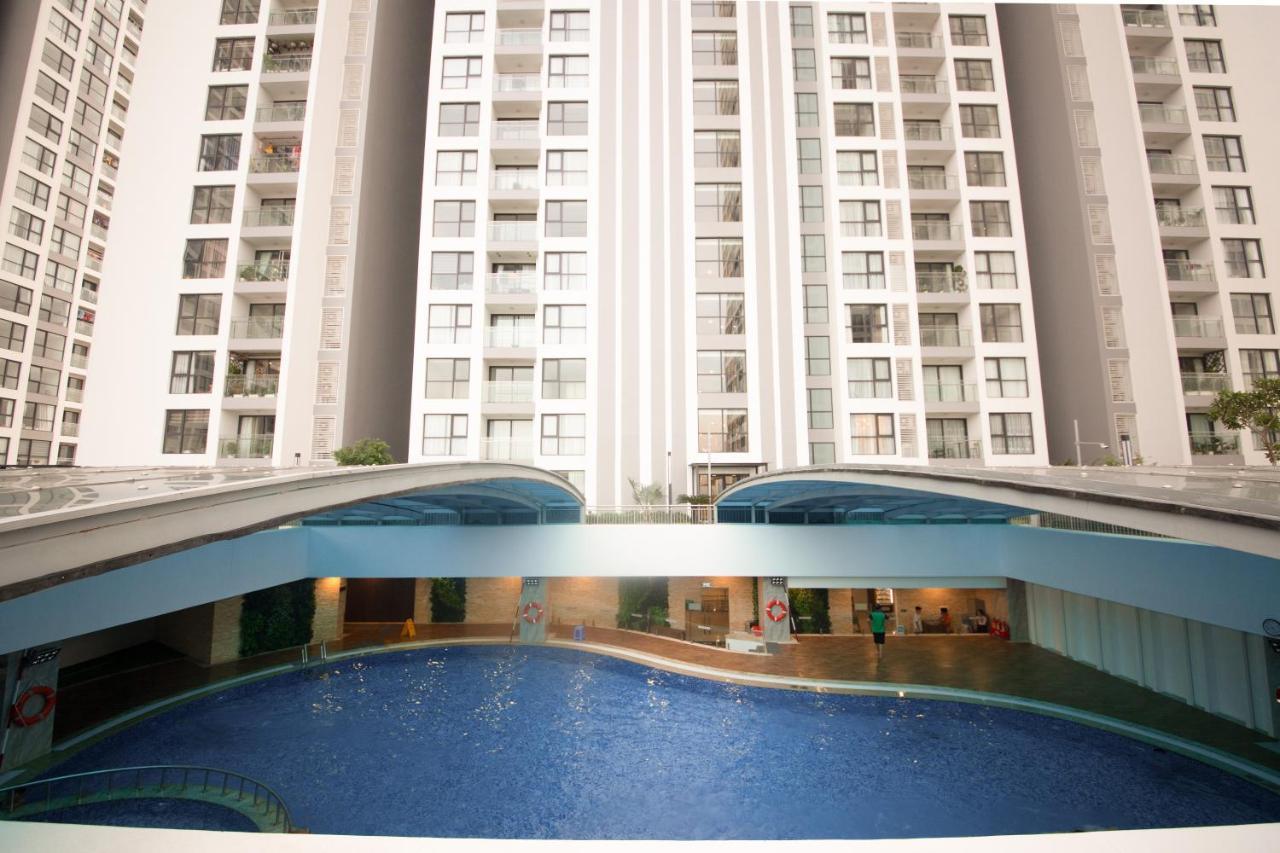 Aspaces Serviced Apartments - Vinhomes West Point Ханой Екстериор снимка