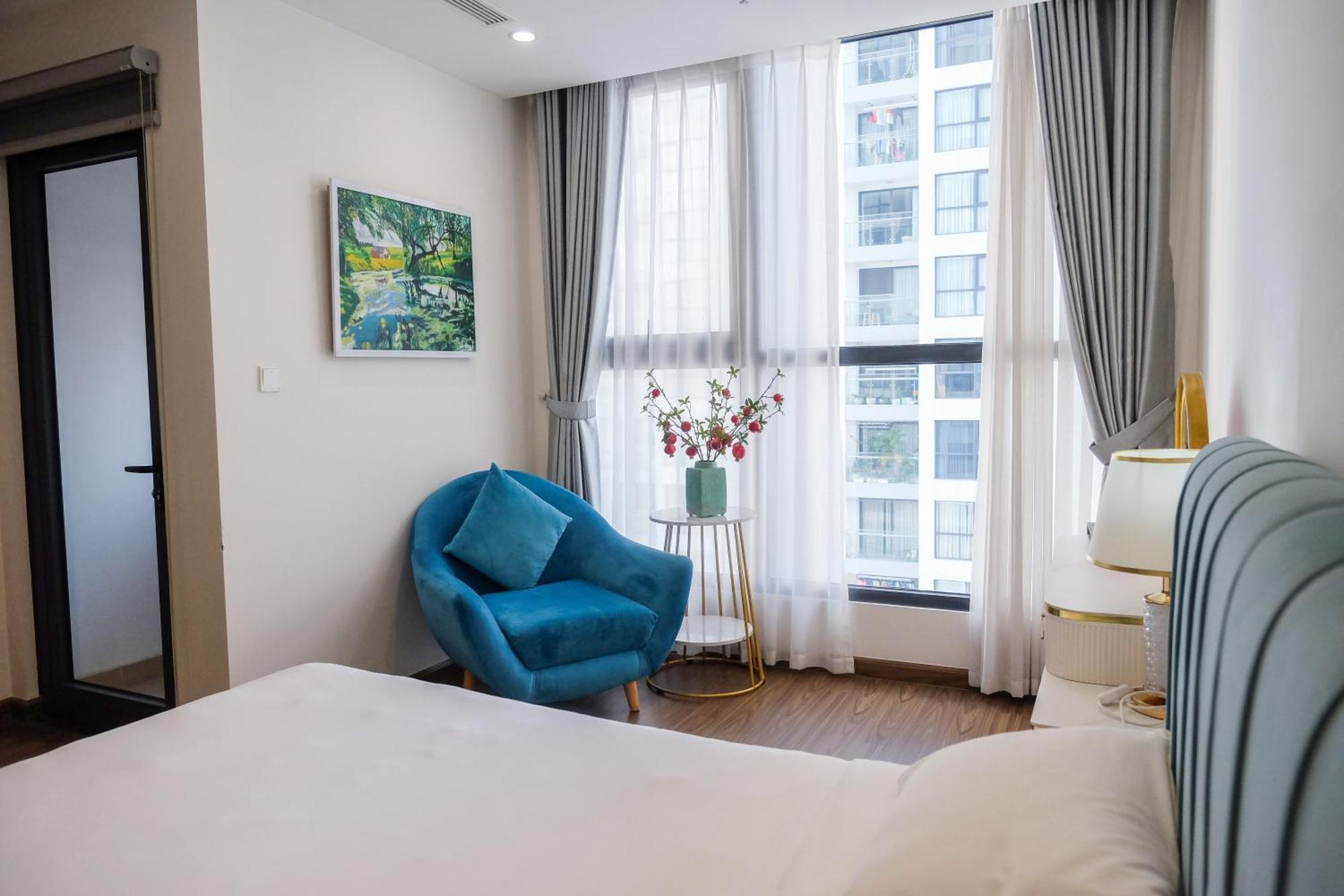 Aspaces Serviced Apartments - Vinhomes West Point Ханой Екстериор снимка
